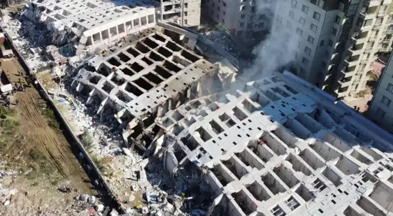 Rönesans Rezidans Müteahhidi Tutuklandı