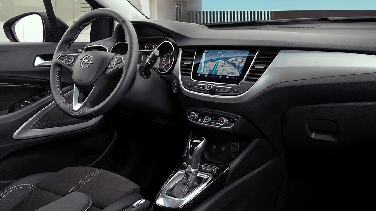 Opel'den Sıfır Kilometre Araç Sahibi Olma Fırsatı: 400.000 TL'ye Yeni Araç Teklifi