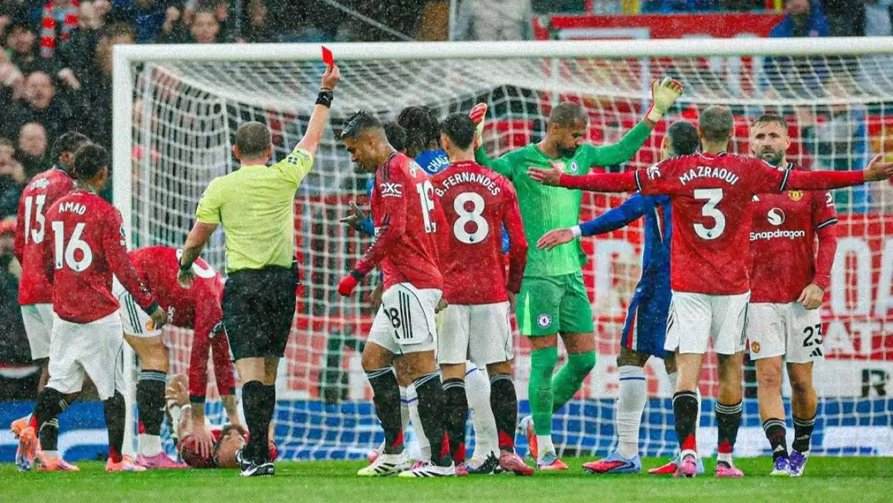 Premier Lig’de Dev Mücadele: Manchester United, Chelsea’yi 2-1 Mağlup Etti