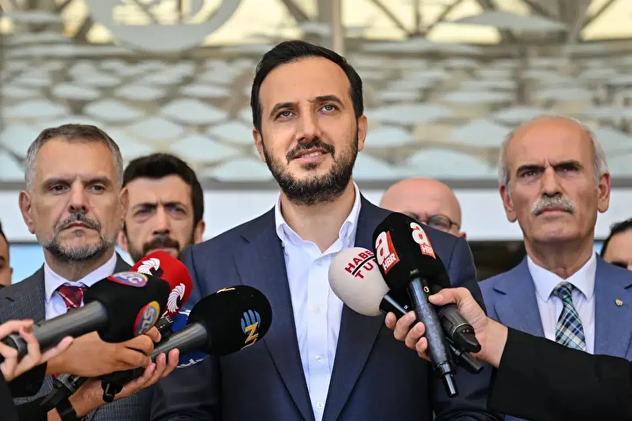 AK Parti İstanbul İl Başkanı Özdemir’den Bayrampaşa Seçimine Sert Tepki: “Oyları Gasbeden Bir Anlayışla Karşı Karşıyayız