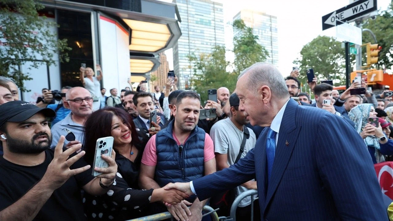 Cumhurbaşkanı Erdoğan New York’ta Türkevi’nde Yoğun İlgiyle Karşılandı