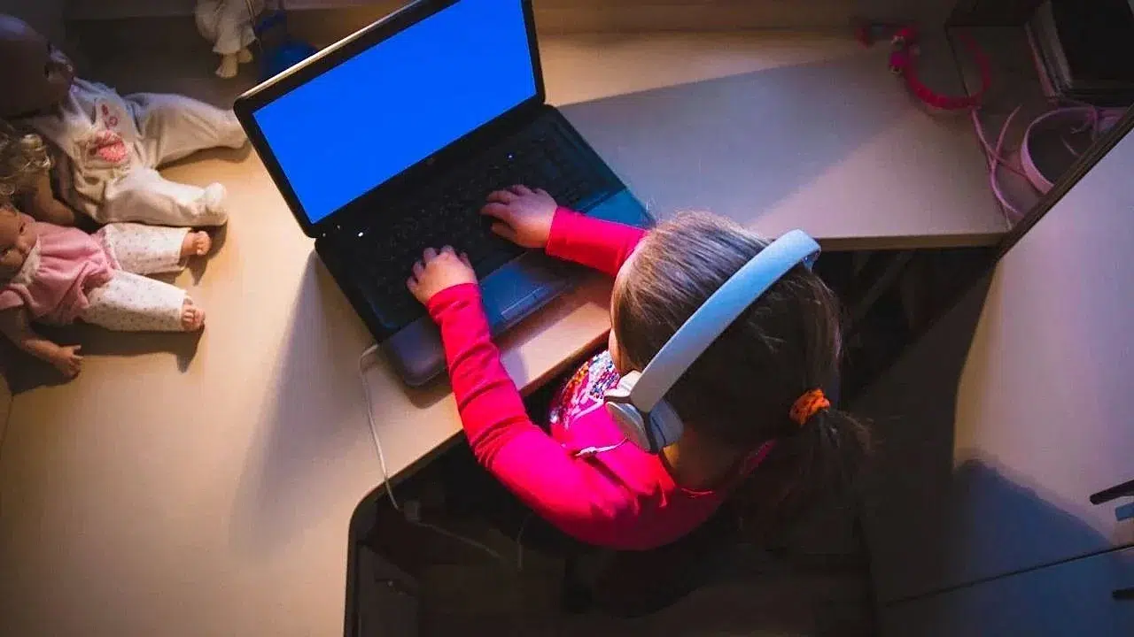 Dijital Ödev Tuzakları: Öğrenciler Siber Tehlike ile Karşı Karşıya