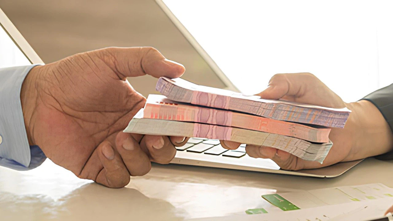 Emekliye Halkbank’tan Büyük Destek: 1.565 TL Taksitle 30 Bin TL İhtiyaç Kredisi Başladı