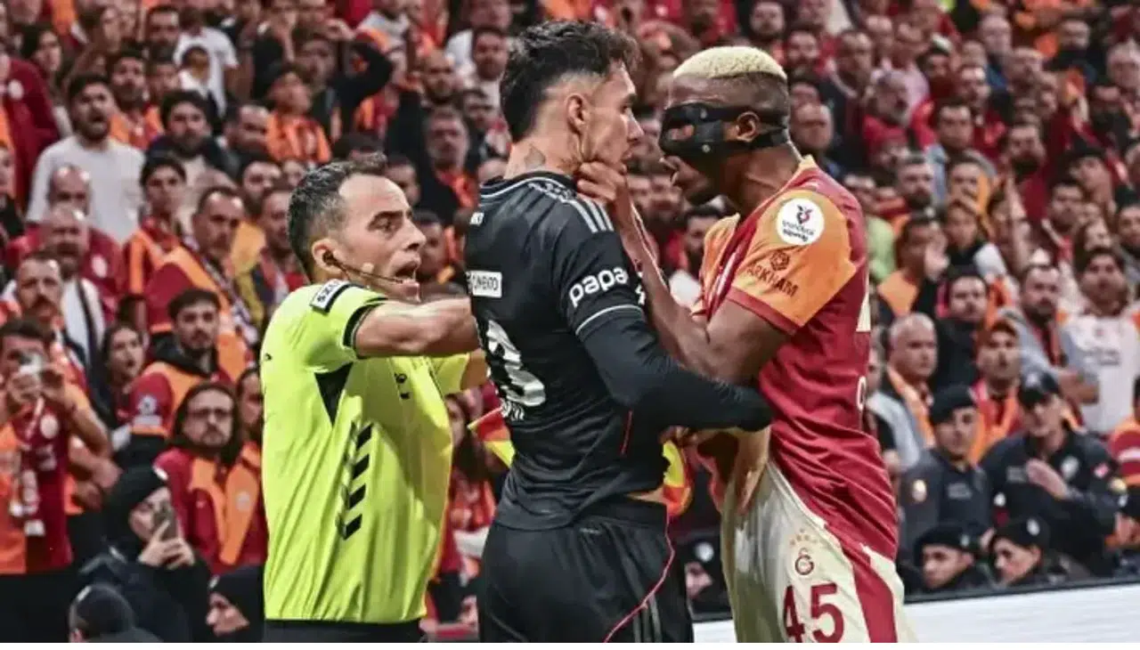 Galatasaray-Beşiktaş Derbisinin Hakem Raporu Ortaya Çıktı! Herkesi Şaşırtan Detaylar