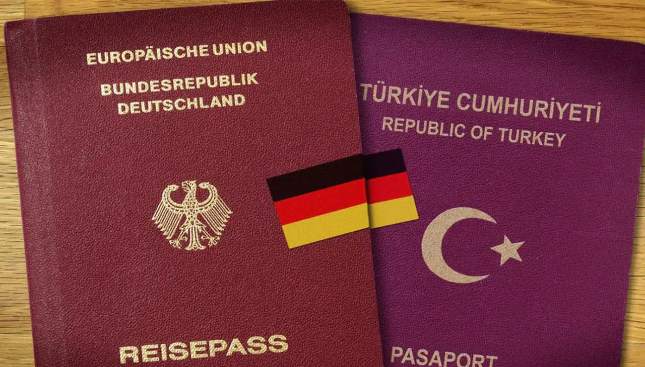 Almanya’da Çifte Vatandaşlık Krizi Derinleşiyor: Haklar Geri Mi Alınacak?