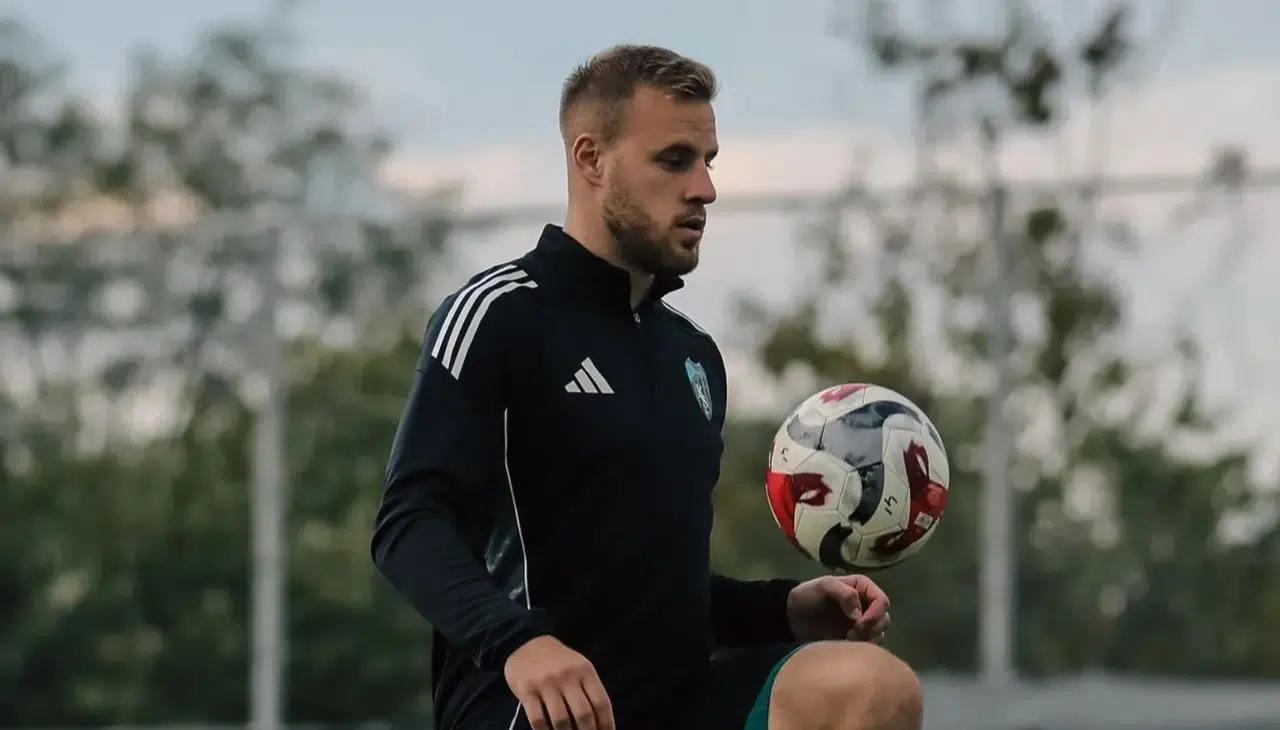 Kocaelispor’da Smolcic Gelişmesi! Frankfurt’tan Kiralanan Yıldızın Opsiyonu Resmen Yeşil-Siyahlılarda