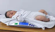 Bursa’da Rekor Doğum: Ali Atilla Bebek 6 Kilo 150 Gram Ağırlığında Dünyaya Geldi!