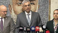 İran Sokaklarında Trump'ı Hedef Alan Afişler Sergileniyor
