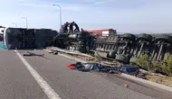 Manisa'da Otobüs ve Çekici Çarpıştı: 11 Ölü, 27 Yaralı