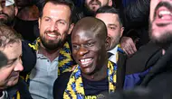 Fenerbahçe’nin Kante Transferi Dünya Futbolunda Gündem Oldu: Onunla Sahada Herkes Kendini Güvende Hisseder
