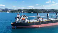 İHA Saldırısına Uğrayan Tanker İstanbul Boğazı'nda Geçişte