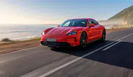 Otomobil Üreticileri Apple CarPlay'den Neden Vazgeçiyor?