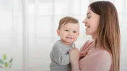 Dişli Doğan Bebekler Neden Görülüyor? Uzmanlardan Aileleri Rahatlatan Açıklamalar