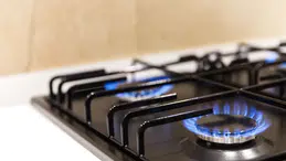 Ekonomi ve Savaş Korkuları Kadınları Etkiliyor