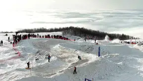 Rize'nin Sis Denizi Üzerinde Adrenalin Dansı: Eşsiz Görüntüler Büyülüyor