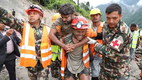 Nepal'da 9 Gün Mahsur Kaldılar