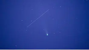 Van Semalarında Büyüleyici Görüntü: Lemmon Kuyruklu Yıldızı Göz Kamaştırdı