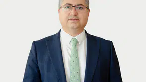 Şinasi Candan Kimdir?