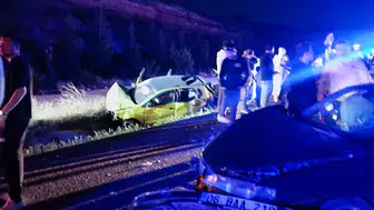 Eskişehir'de Korkunç Trafik Kazası: Üç Can Kaybı ve Kaçan Sürücülerin Takibi Başladı