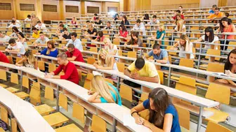 İstanbul’u Sarsan Lodos: Ağaçlar devrildi, Dalgalar Sahilleri Vurdu!