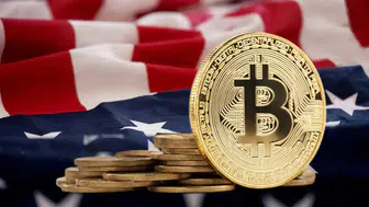 Yatırımcılar Altın ve Bitcoin’e Yöneliyor