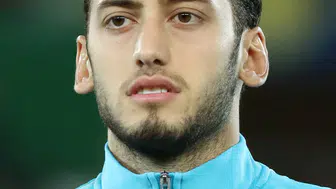 Hakan Çalhanoğlu Kimdir?