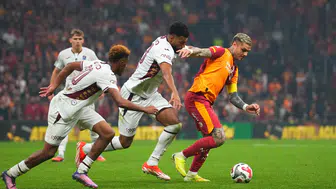Fenerbahçe, Beşiktaş'a Derbide Yenildi