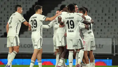 Beşiktaş Dış Sahada Fırtına Gibi: Deplasman Performansı İç Sahayı Solladı