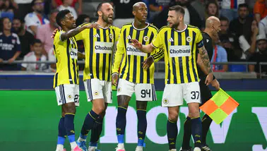 Fenerbahçe Şampiyonlar Ligi'nde Galatasaray'a Fırsat Sunuyor