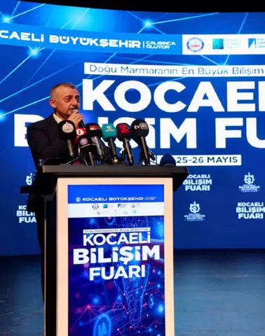 Kocaeli Bilişim Fuarı’nda Teknoloji Şöleni: Yapay Zekâ, Siber Güvenlik ve Dijital Gelecek Buluştu