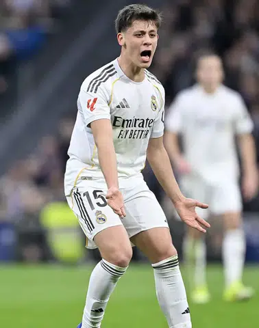 İspanyol Basını Arda Güler’i Manşetlere Taşıdı: Real Madrid’de Yeni Dönemin Sembolü