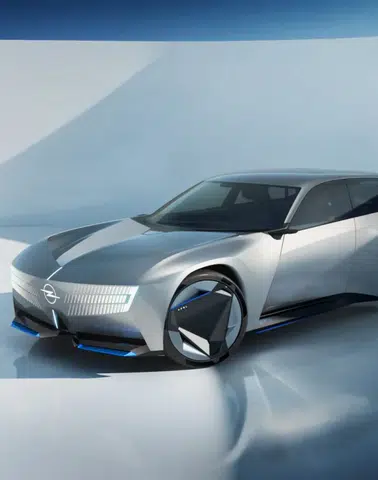 Opel STX Concept Paris'te Tanıtıldı