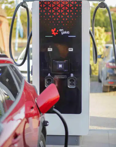 En Yakıt Mobil Uygulamasını Yeniledi
