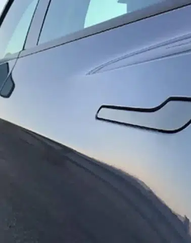 Çin’den Elektrikli Araçlarda Tarihi Karar: Gizli Kapı Kolları Yasaklanıyor, Küresel Otomotiv Sektörü Alarmda