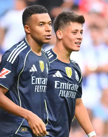 Fenerbahçe'de Yeni Transfer Heyecanı