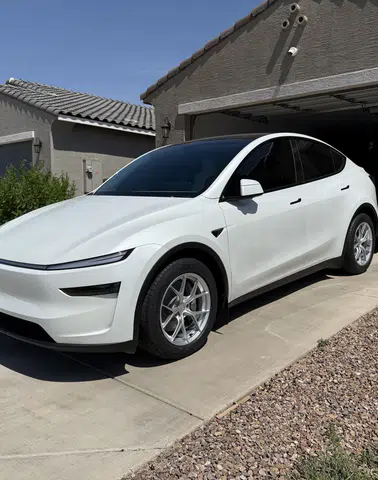 Tesla Model Y Fiyatlarında Önemli Farklılıklar