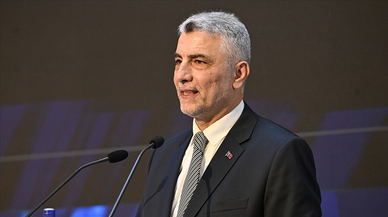 Bakan Ömer Bolat’tan Tarihi İhracat Başarısı Açıklaması: Türkiye Rekora Koşuyor
