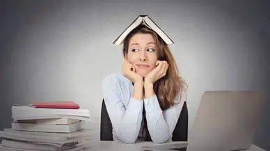 Yıllarca Sadece "Dalgın" Sanıldınız! Meğer Beyniniz Farklı Çalışıyormuş: Yetişkin DEHB’si Hayatınızı Sessizce Yönlendiri