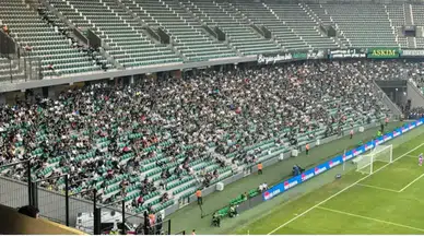 Kocaelispor Taraftarından Büyük İlgi! Kale Arkası Kombineleri Rekor Sürede Tükendi