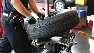 Kış Lastiği Tarihinin Öne Çekilmesi Lastikçilerde Yoğunluğu Doruk Noktaya Taşıdı