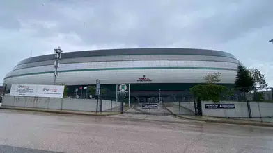 Yeni Işık Şovlarıyla Maç Atmosferi Gelişiyor