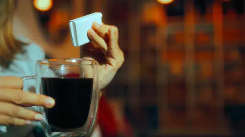 Sosyal Medyada Pazarlanan Zayıflama Kahveleri Alarm Veriyor: Uzmanlardan Hayati Uyarı