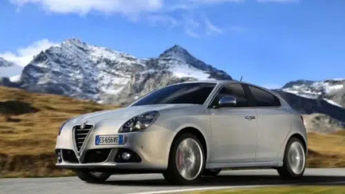 Yeni Otomobil Sahibi Olmanın Kolay Yolu: Faizsiz Krediler ve Takas İmkanları