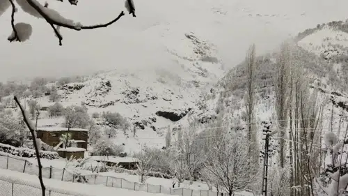 Batman Sason'da Kar Yağışı Eğitimi Etkiledi: Öğrenciler Merakla Bekliyor