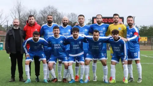 Kandıra Spor U-14 Takımı, Tarihi Bir Başarıyla Yenilgisiz Şampiyonluğa Ulaştı
