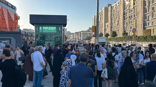 M5 Metro Hattında Seferler Aksadı
