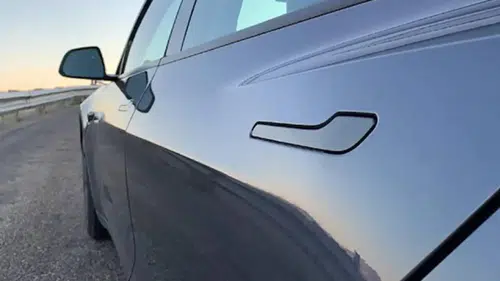 Çin’den Elektrikli Araçlarda Tarihi Karar: Gizli Kapı Kolları Yasaklanıyor, Küresel Otomotiv Sektörü Alarmda