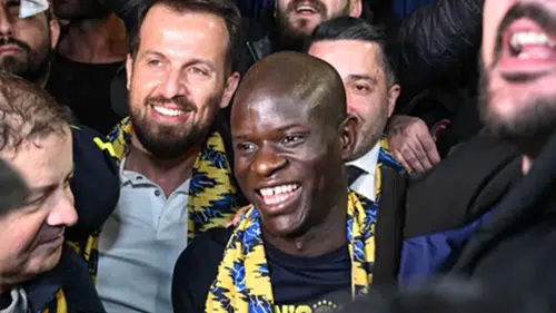 Fenerbahçe’nin Kante Transferi Dünya Futbolunda Gündem Oldu: Onunla Sahada Herkes Kendini Güvende Hisseder