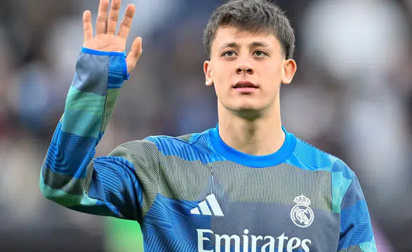 Bernabéu’da Dikkat Çeken Tesadüf: Arda Güler, Ancelotti Tribündeyken Sahnenin Hakimi Oldu