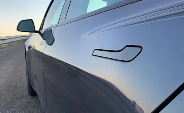 Çin’den Elektrikli Araçlarda Tarihi Karar: Gizli Kapı Kolları Yasaklanıyor, Küresel Otomotiv Sektörü Alarmda